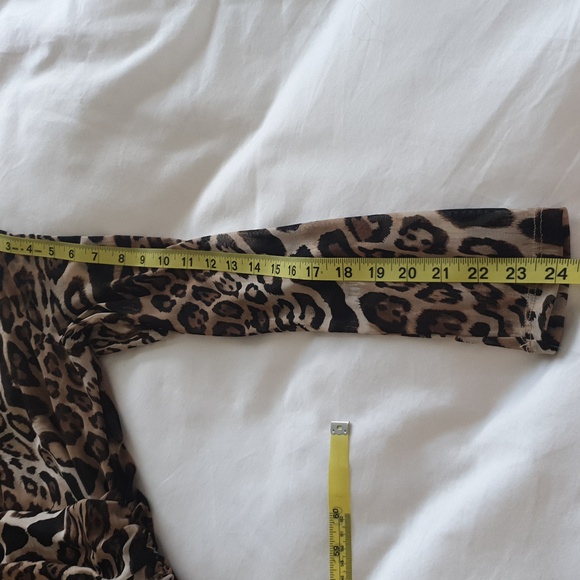 Lovely Animal Print Top - Picture 8 of 10